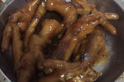 酱油鸡脚