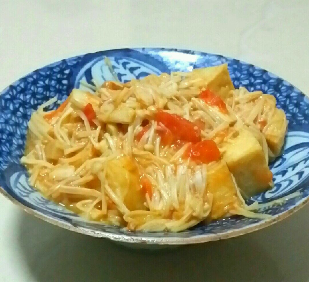 番茄金针菇烧日本豆腐怎么做_番茄金针菇烧日本豆腐的做法_豆果美食