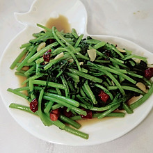 吃不够的家常菜：清炒茼蒿