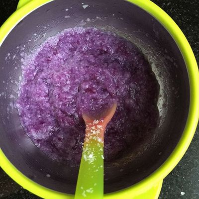 宝宝辅食紫薯米粉糊