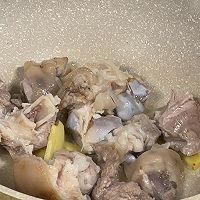 香菇焖猪手的做法图解2