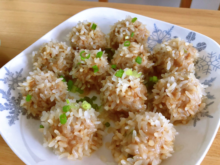 糯米滚肉圆的做法