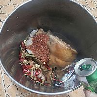 香辣卤猪头的做法图解11