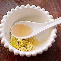#憋在家里吃什么#花生米拌红根菠菜的做法图解7
