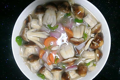 素章鱼（姬松茸蘑菇）