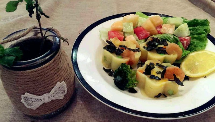 鲜虾蔬菜土豆泥+水果沙拉