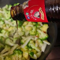 #金龙鱼橄榄油调和油520美食菜谱#蒜蓉西兰花的做法图解5