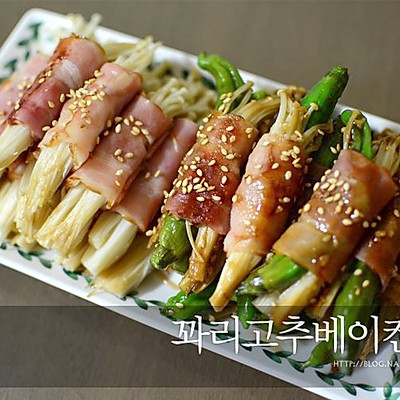 韩式熏猪肉卷蔬菜