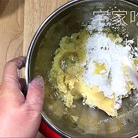 土豆泥薯条，简易零失败，入口香酥脆，沾一口番茄酱超级过瘾。的做法图解4