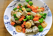 翡翠虾仁火龙果，清爽菜的做法