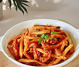 孜然煎鸡胸肉薯条的做法