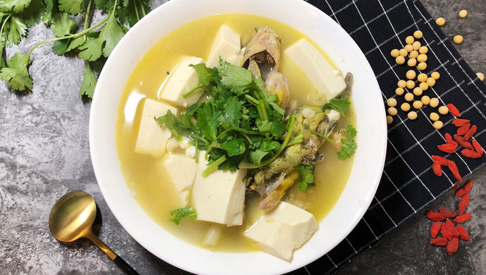 昂刺鱼豆腐汤