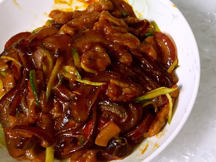 秘制臭牛肉(秘制酱料随心搭配)的做法