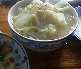 肉片白菜汤的做法