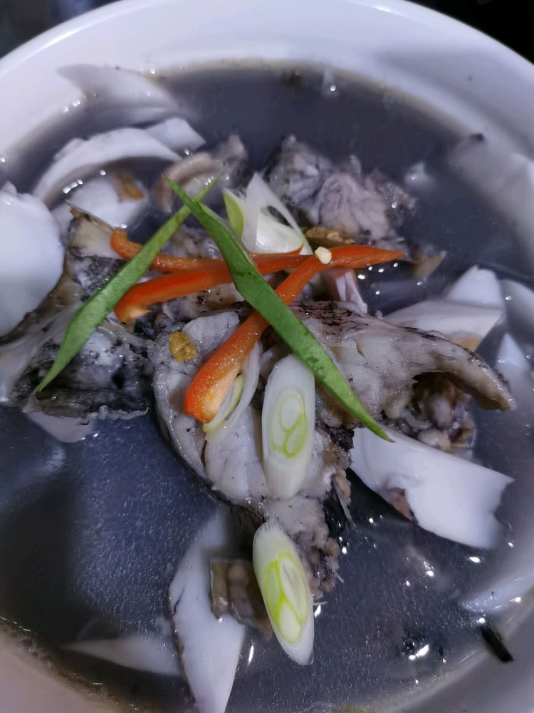 椰子炖石斑鱼的做法