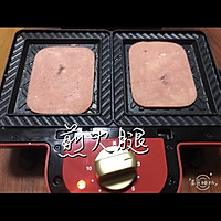 火腿肉蛋芝士三文治的做法图解3