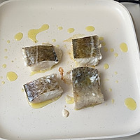 #宝宝的第一口辅食鱼#香煎鳕鱼的做法图解4