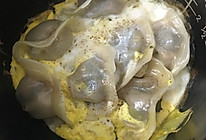 无油电饭锅鸡蛋煎饺的做法