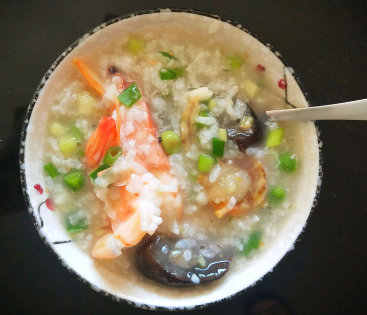 海参鲜虾扇贝粥的做法
