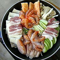 韩式海鲜汤锅的做法图解1
