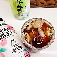 #玩心出道丨夏日DIY玩心潮饮挑战赛#咖啡苹苹西打的做法图解4