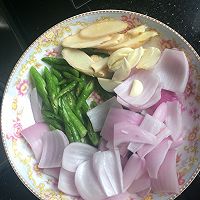 粤味炒鸡的做法图解2