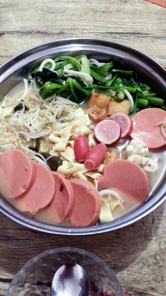 Rice noodles in high soup