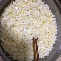 猪肉虾仁白菜馄饨的做法图解1