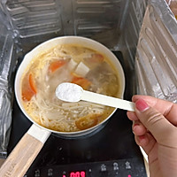 #珍选捞汁 健康轻食季# 超鲜的番茄金针菇豆腐汤的做法图解9