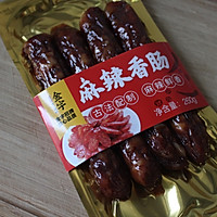 入门级卷心菜香肠焖饭来咯，so easy～的做法图解3