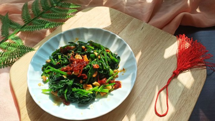 凉拌菠菜花生米