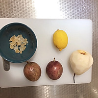 破壁机料理1⃣️—百香果梨汁的做法图解1
