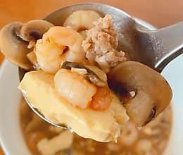 减脂期——虾仁豆腐蘑菇汤（低碳高蛋白）的做法