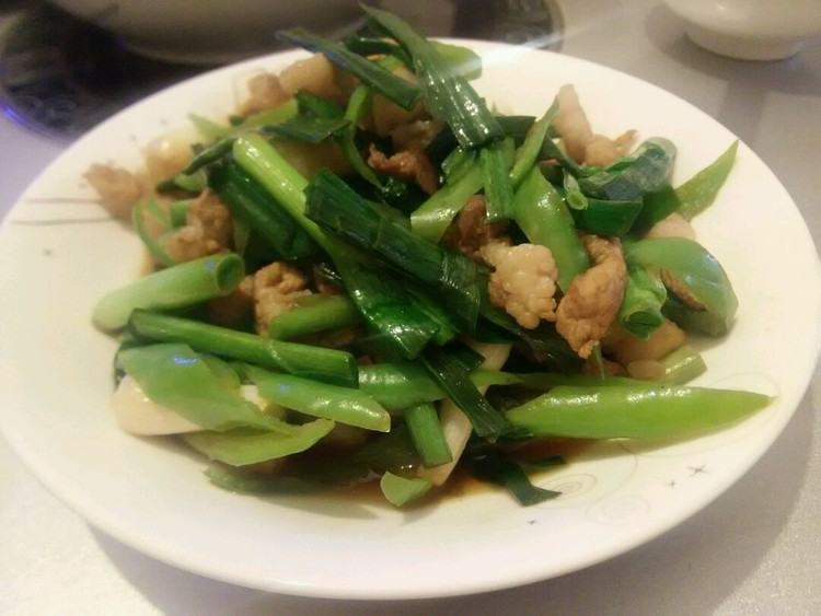 大葱青椒炒肉的做法