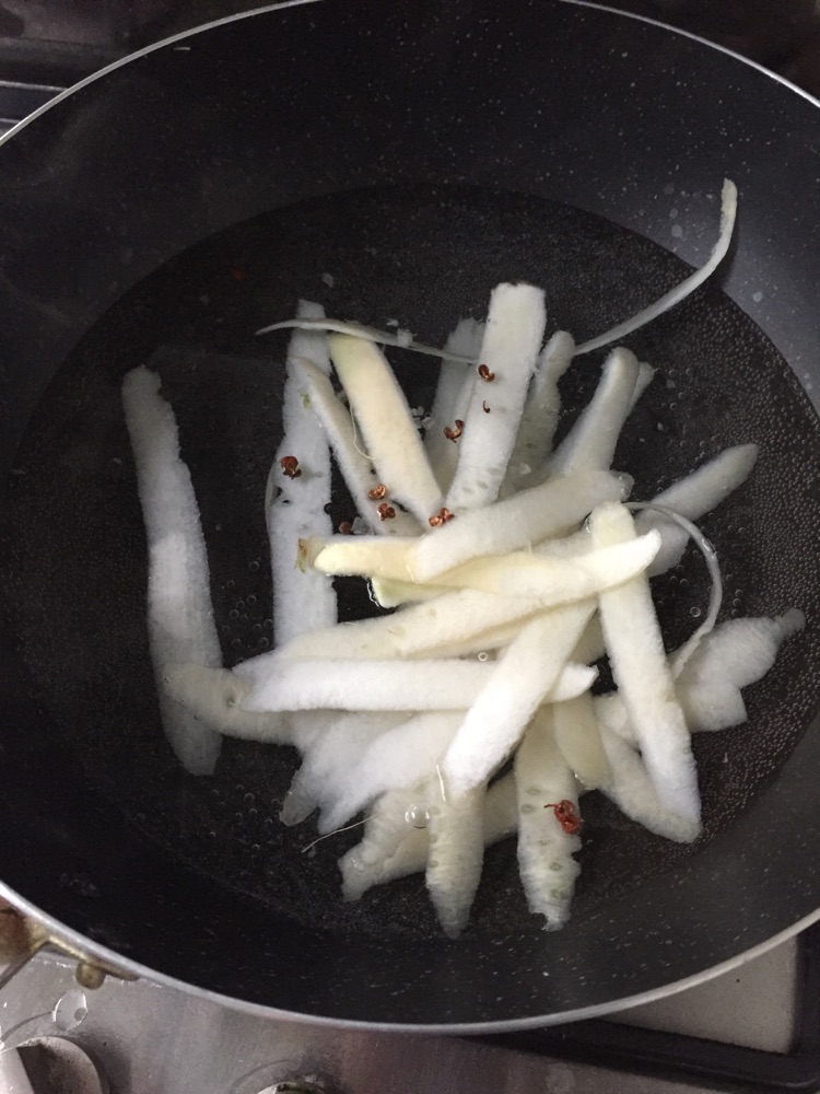 友情无价---羊肉萝卜汤的做法图解2