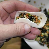 韭菜鸡蛋饺子的做法图解6