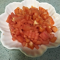 番茄牛肉面#福临门暖冬宴幸福面#的做法图解1