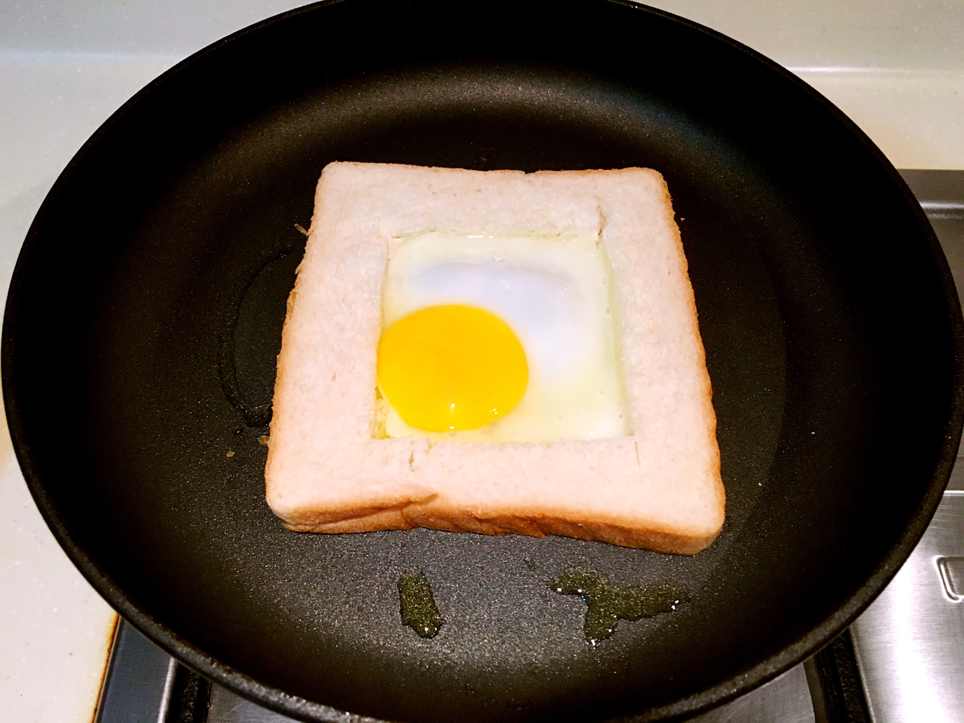 【绽放的味蕾】三分钟早餐：鸡蛋火腿三明治