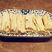 熏肉蒸腐竹的做法图解3