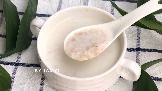 牛奶燕麦片