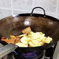 一道能多吃一碗米饭的菜～冬笋咸肉的做法图解8