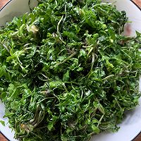 蒸荠菜（春天现挖荠荠菜）的做法图解4