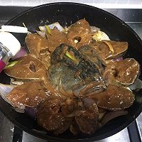 #葱伴侣豆瓣酱能蘸善炒# 酱焖鲈鱼的做法图解7