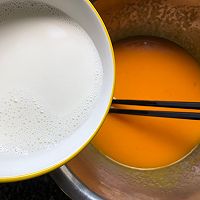 #未来航天员-健康吃蛋#纸杯小蛋糕的做法图解5