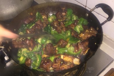 辣炒排骨