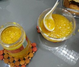 黄桃果酱，柏翠面包机版的做法