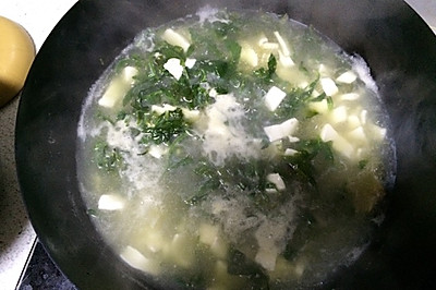 荠菜豆腐羹