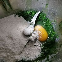 手工菠菜面的做法图解4