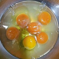 韭菜鸡蛋莜面蒸饺的做法图解3