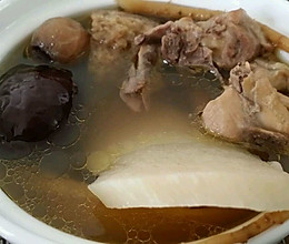 党参沙参腐竹烤麸桂圆红枣煲鸡的做法